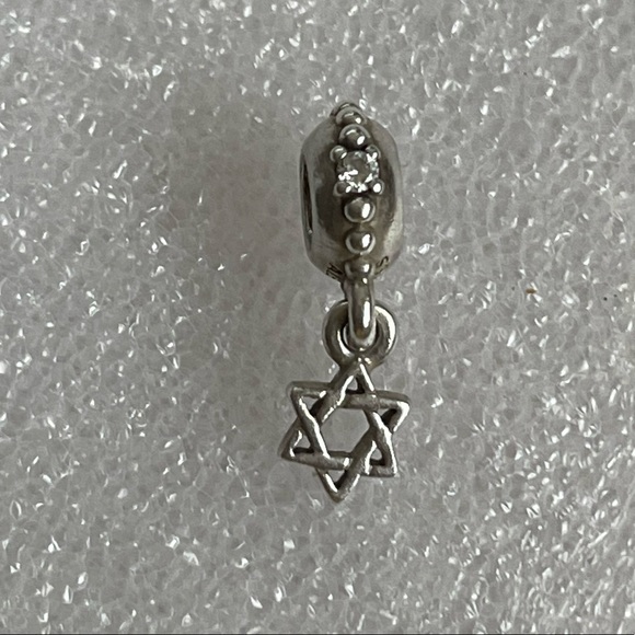 Star of David retired PANDORA charm - Picture 3 of 4